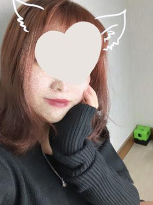 히요코【緊急体験入店】18歳