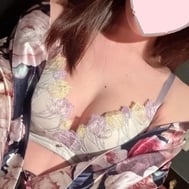 입고 있습니다 ♡