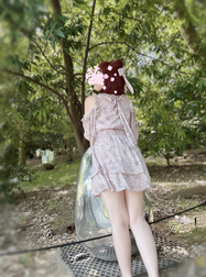 탐욕스러운 에로스 속에 있다*. 🌼 .ღ