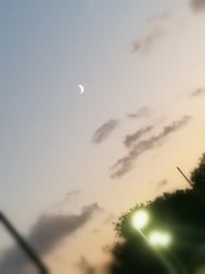 초승달...