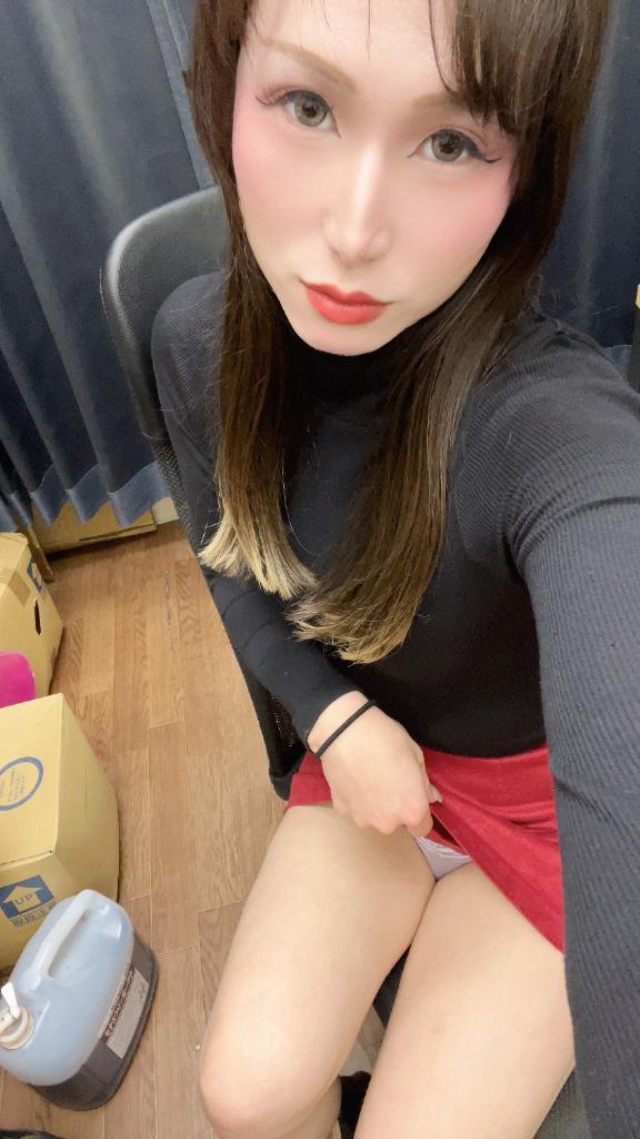 성욕 경보 Reina 출근 보고