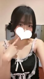 가게 도착했습니다! 💉✨