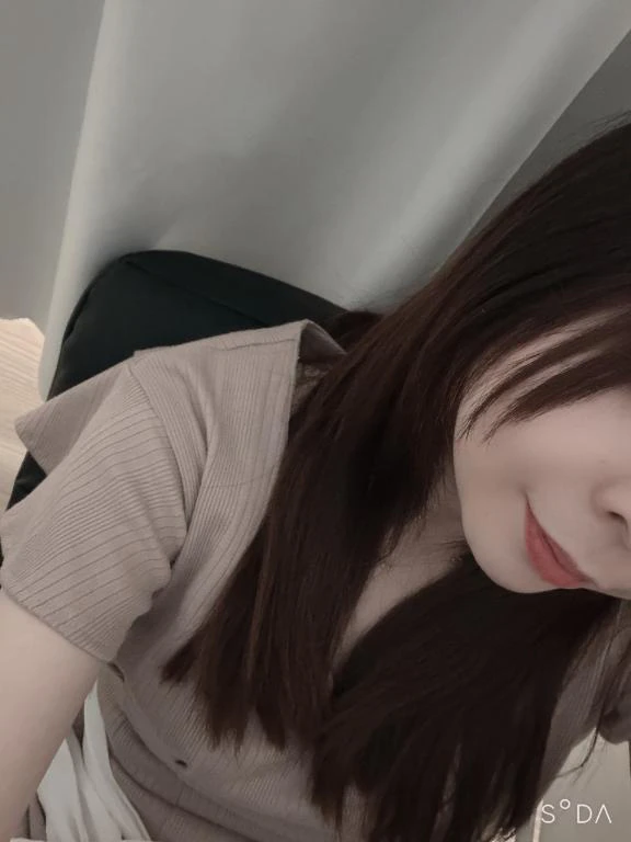 출근하고 있습니다 🌙✨