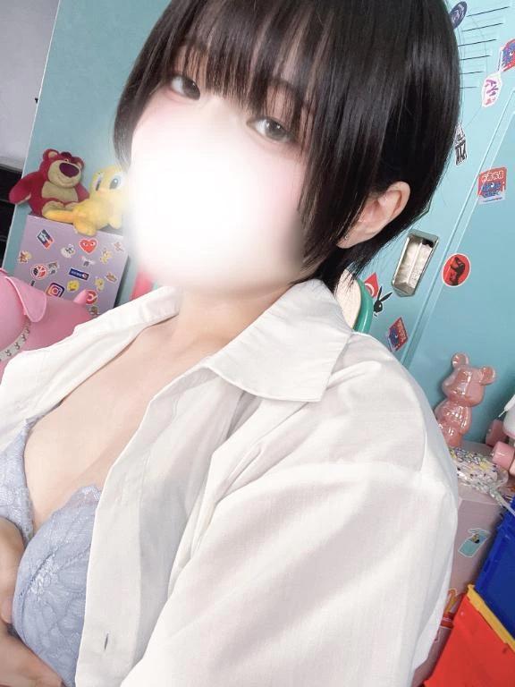 13시부터 있습니다 🩵