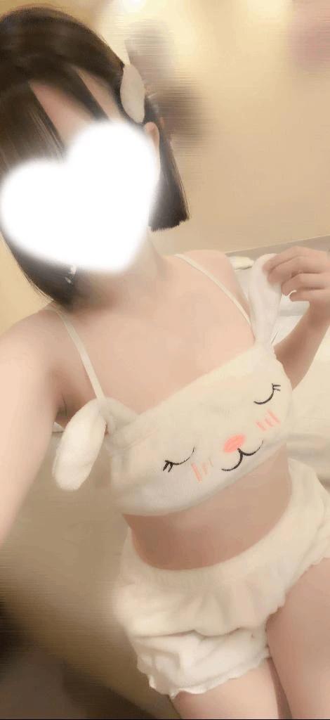 今日居るよ⸜(* ॑ ॑* )⸝