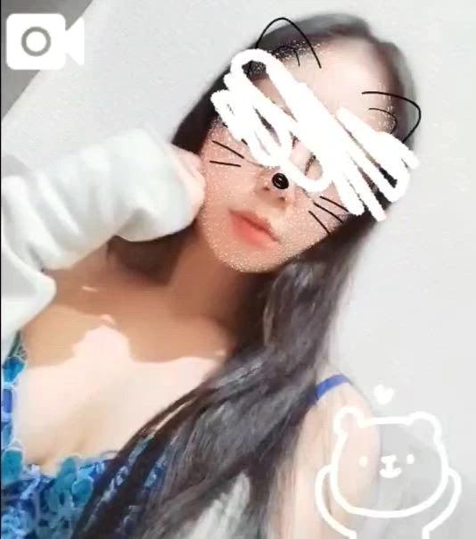 귀까지 돌려 절정