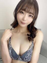 조금만 만나러 와요 💫