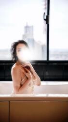 젖은 촬영. .