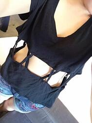 모모네 18세