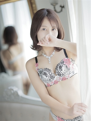 떨어지는 만큼 껴안고 싶은 욕정의 광택 - 미우【로이야루레데ぃ】