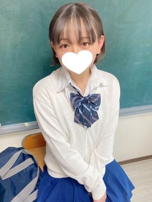 시이나　18歳